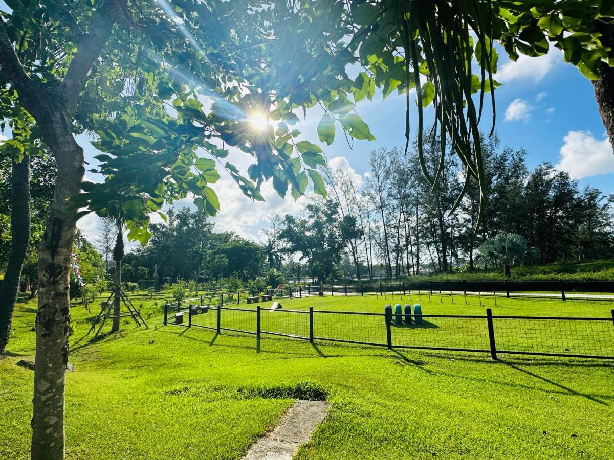 Laguna Skypark 普吉岛悦榕庄公寓 Phuket Bagian luar foto